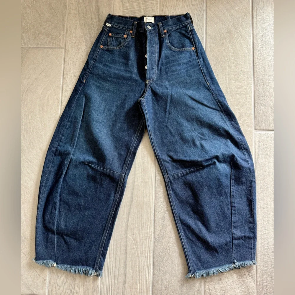 Citizens Of Humanity Blue Denim Horseshoe Wide-Leg Frayed Jeans - Picture 4 of 7